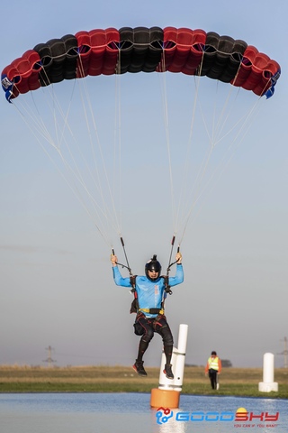 Б/У основной парашют - Бестия (Bestia) 84