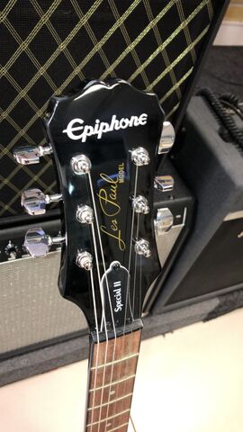 EPIPHONE Les Paul Electric Guitar Player Pack Vintage Sunburst к