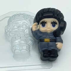 Форма для шоколада пластиковая Малыш / Танкист