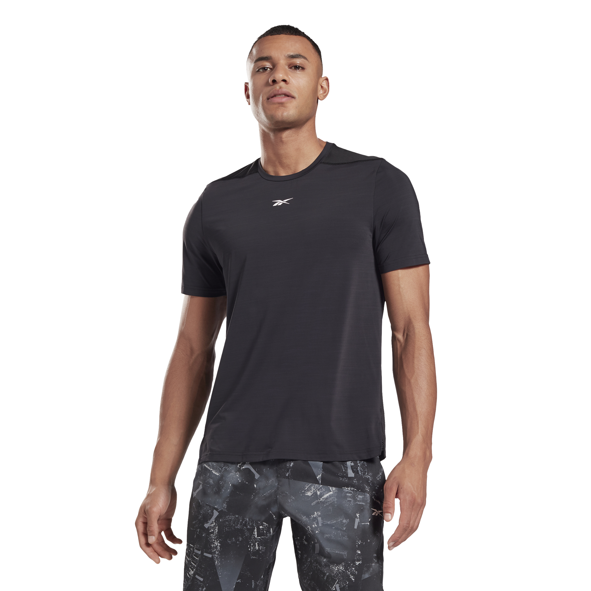 Футболка мужская теннисная Reebok Activchill Move Tee M - black - купить по  выгодной цене | Теннисный магазин tennis-store.ru