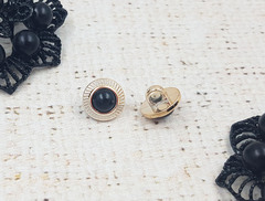 Пуговицы блузочные, d 1,3 см, на ножке