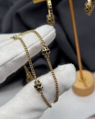 5321- Браслет lux из латуни и подвесками черепами в стиле Alexander McQueen