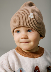 Шапка вязаная с отворотом (теплый беж)