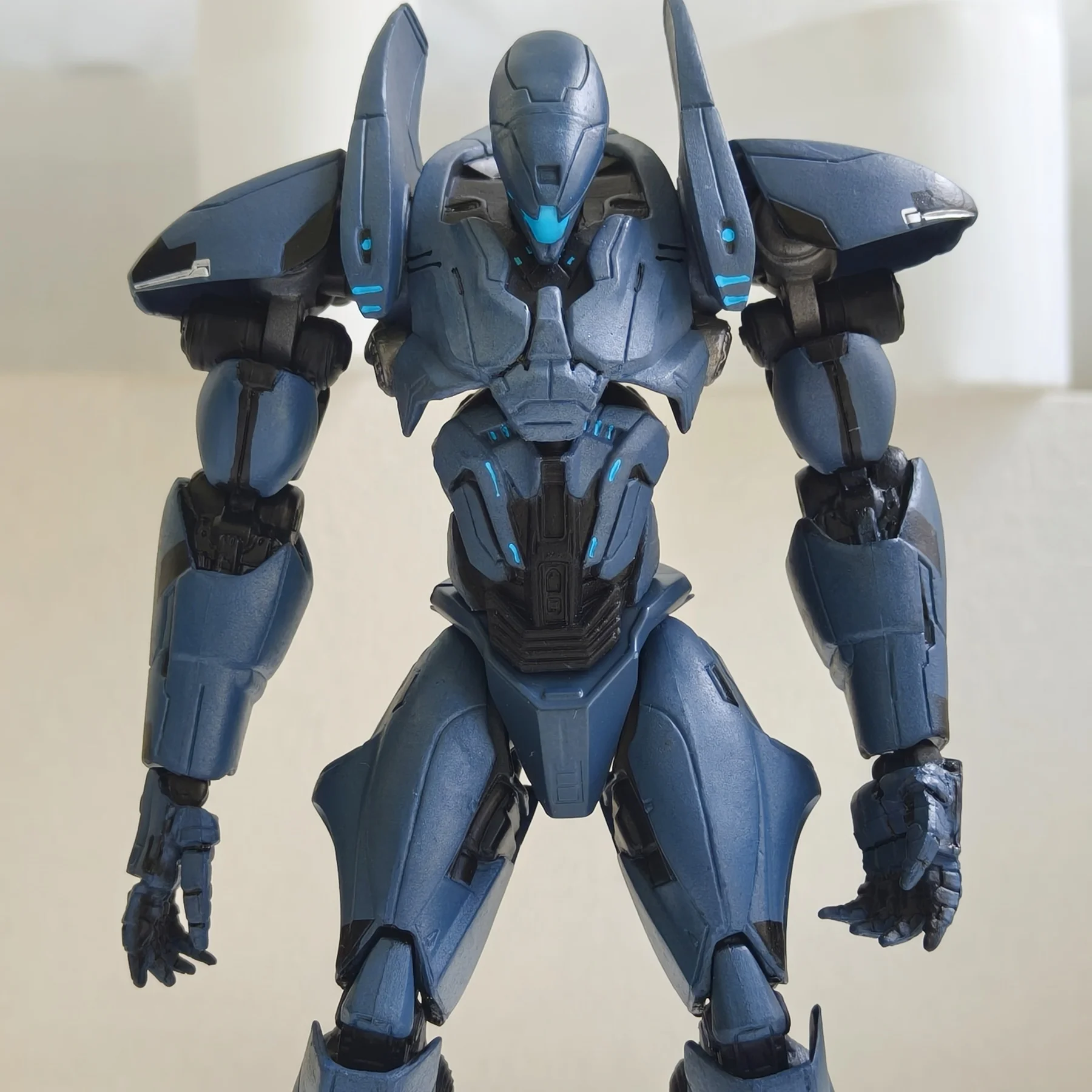 Фигурка Аякс Ноябрь Егерь из фильма Тихоокеанский Рубеж 2