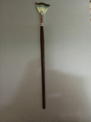 Кисть веерная, размер 8