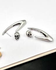 20421- Серьги овальные Alexander McQueen в винтажном стиле