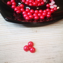 Полубусины Круглые красные перламутровые, 8мм. (100шт).