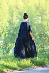 Ульяна. Платье льняное макси, темно-синее с этно вышивкой PL-42-23-02