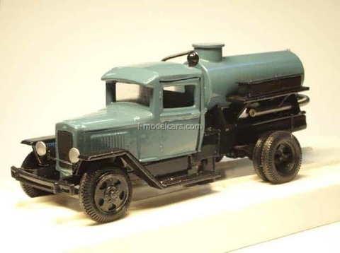 GAS-MM tanker waste removing LOMO-AVM 1:43