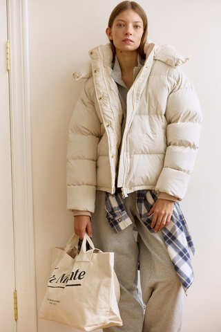 Пуховик демисезонный укороченный