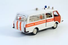 RAF-22031 (2203) Latvia Ambulance 1:43 Agat Mossar Tantal