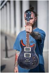 FLIGHT Vanguard Tenor TBK - Электроукулеле тенор