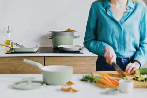 Кастрюля с крышкой 20см 3,1л Leo Balance SA