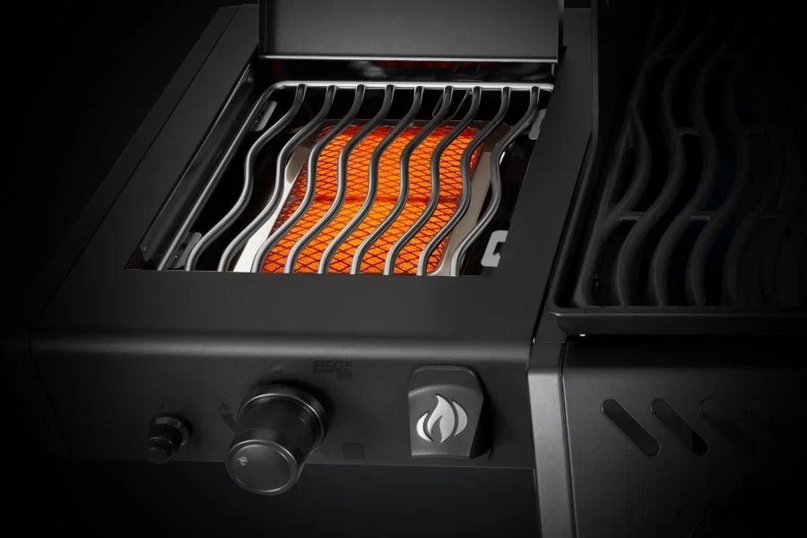 Газовый гриль Napoleon Freestyle PRO 365 SIB (черный, с ИК горелкой 2/3)