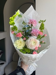 Кулек в весенних оттенках 