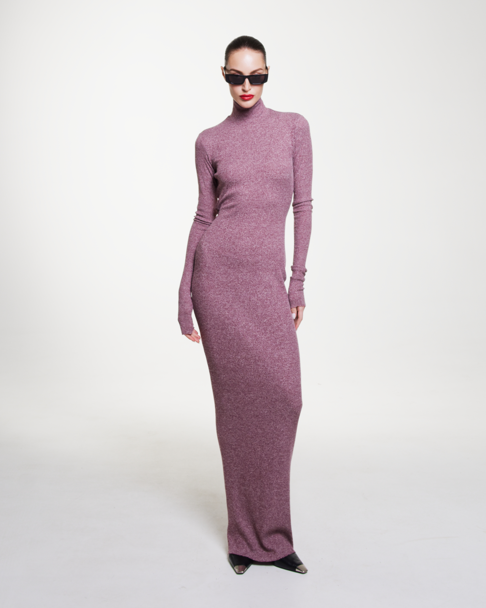 Платье с открытой спиной