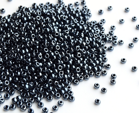 8/0 RR-0451 Gunmetal