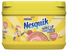 Растворимый напиток Nesquik Powder Strawberry