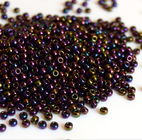 15/0 RR-0454 Metallic Purple Iris