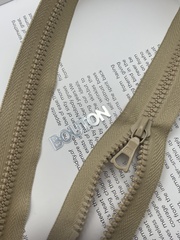 Молния riri тракторная разъёмная 1 замок, 6 мм, цвет 2212, бежевый