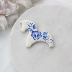 Подвеска Лошадка, гжель, 32*42 мм, S017