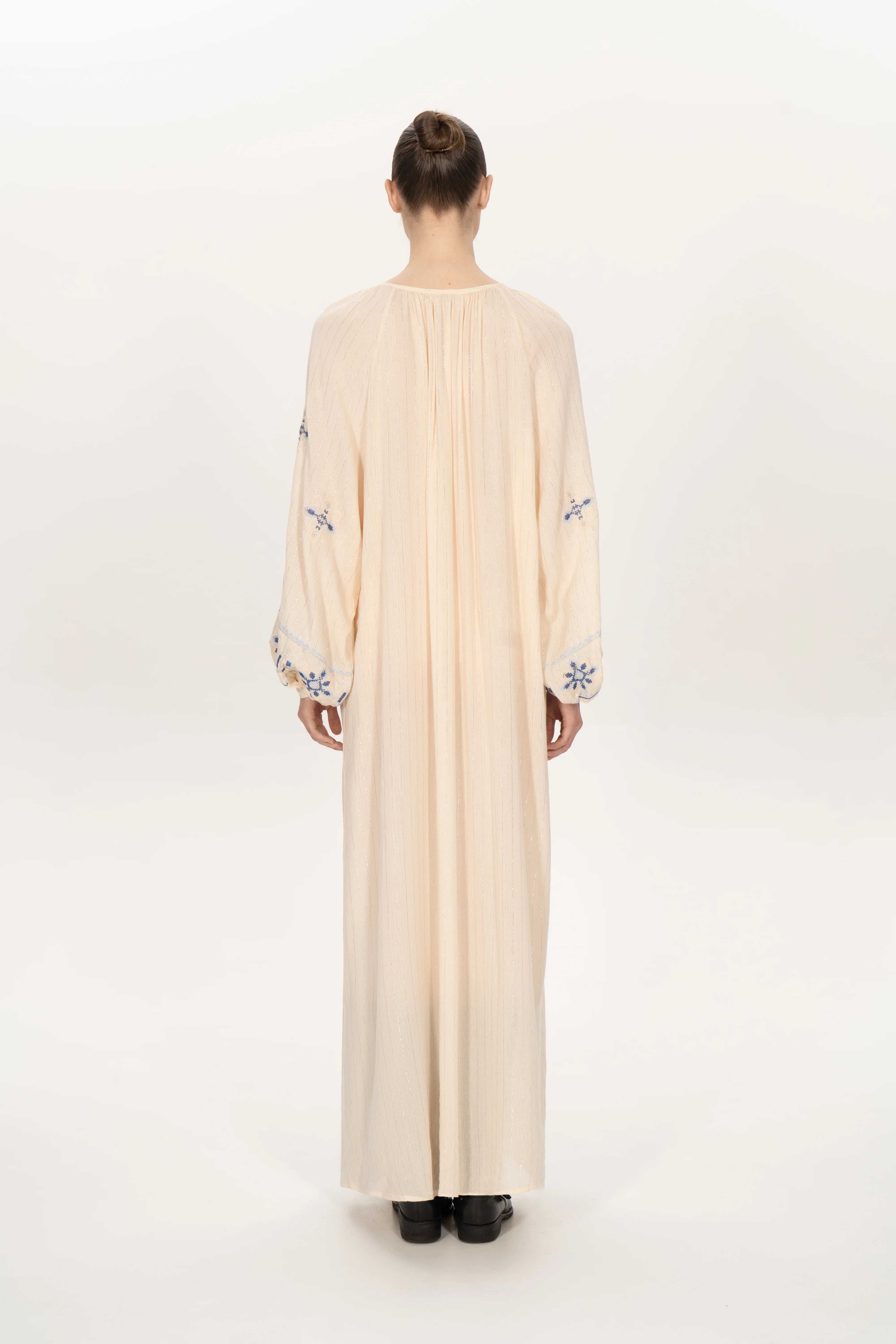 Платье длинное, разноцветное