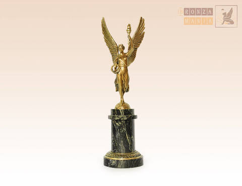 статуэтка Богиня победы с факелом - Ника