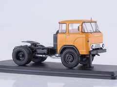 KAZ-608 road tractor orange 1:43 Start Scale Models (SSM)