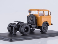 KAZ-608 road tractor orange 1:43 Start Scale Models (SSM)