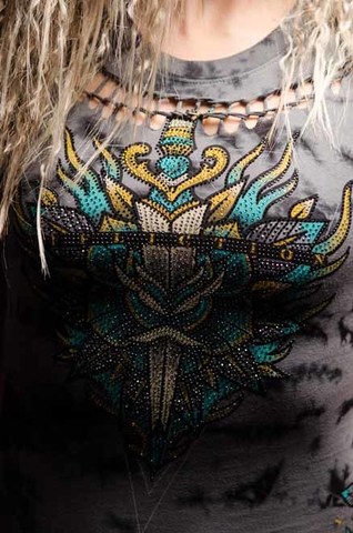Affliction | Футболка женская AUGUSTA Green AW20640G принт спереди