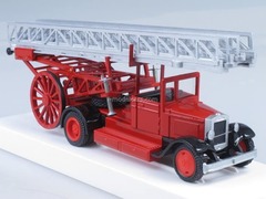 ZIS-5 METC Fire engine removable ladder open cab LOMO-AVM 1:43