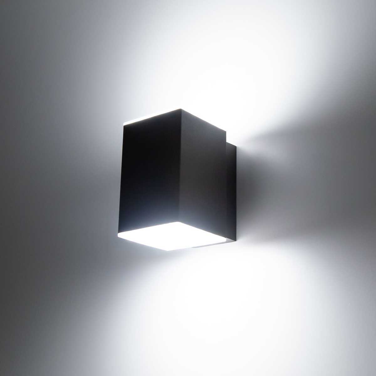 Уличный настенный светодиодный светильник Citilux CLU0002