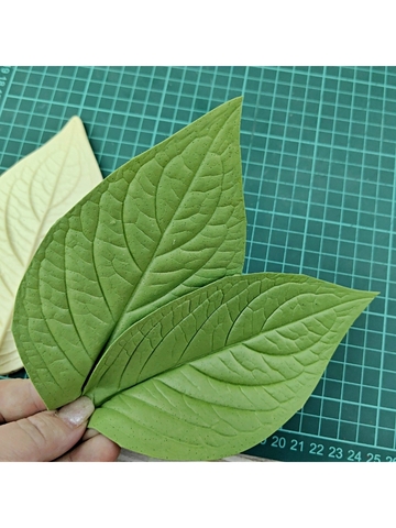 Молд лист гортензии 16х9,4см