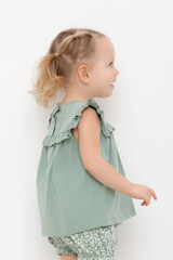 фуфайка  для девочки  КР 302443/холодная мята к475