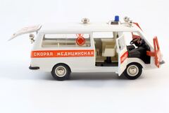 RAF-22031 (2203) Latvia Ambulance 1:43 Agat Mossar Tantal
