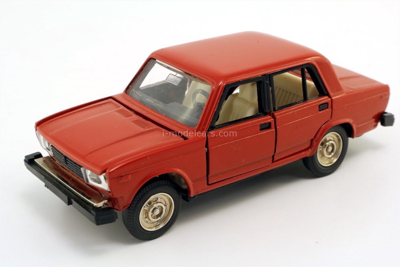 VAZ-2105 Lada red with black bottom 1:43 Agat Mossar Tantal