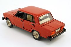 VAZ-2105 Lada red with black bottom 1:43 Agat Mossar Tantal