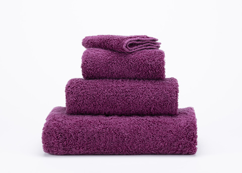 Полотенце 70х140 Abyss & Habidecor Супер Пил 514 малиновое