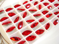 Лодочки 15*4 мм Light Siam