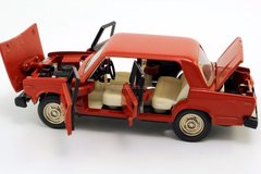VAZ-2105 Lada red with black bottom 1:43 Agat Mossar Tantal