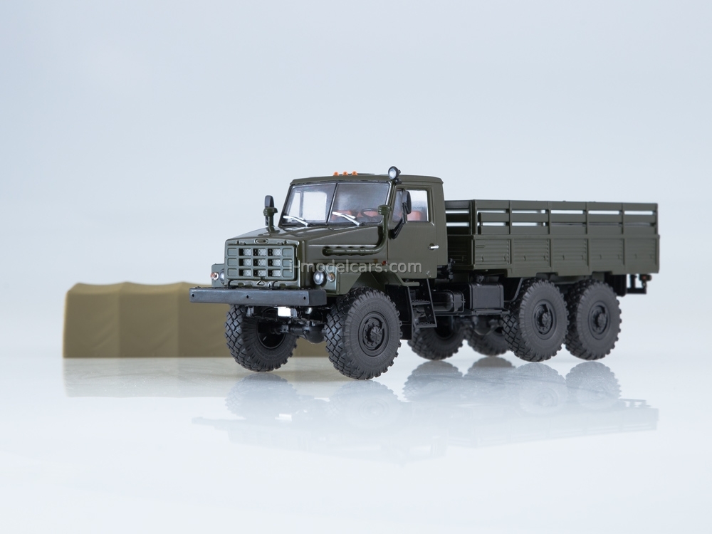 URAL 4322 khaki AIST 1:43 URAL 4322 khaki AIST 1:43