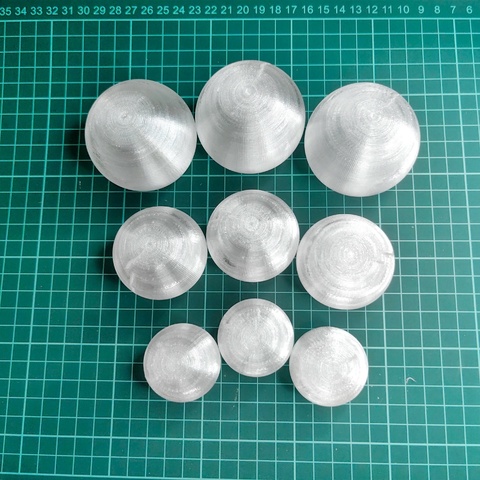 Плафоны без основания на резьбе. D 4см, 5см, 6см по 3шт. Пластик (9шт)