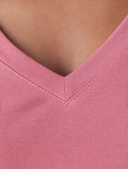 Футболка из плотного трикотажа с плетением риб 1*1  D49.126 (130389)