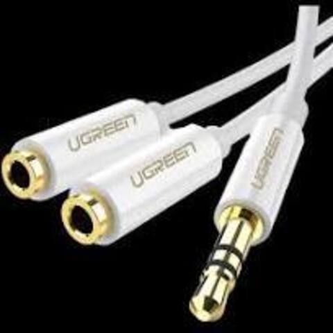 Кабель UGREEN AV134 (10739) 3.5mm Stereo Audio Splitter Cable 20cm, белый