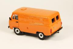 UAZ-3741 van (plastic painted) orange Agat Mossar Tantal 1:43