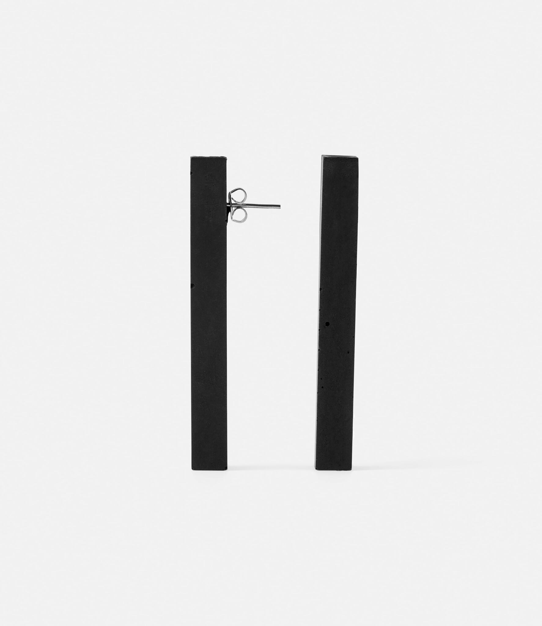 Urban Olive Design Column Earrings Black — серьги из бетона