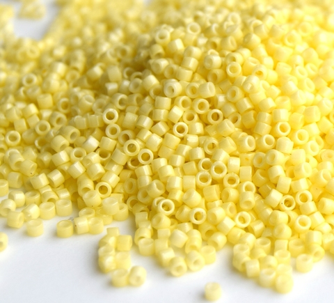 DB-2101 Duracoat Opq Lt Lemon Ice