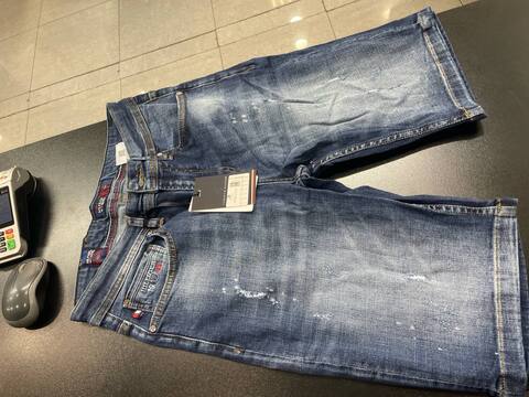 Шорты TOMMY HILFIGER 607437
