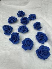 Роза из фоамирана крупная, диаметр 6-7 см, синий васильковый цвет, набор 11 шт.