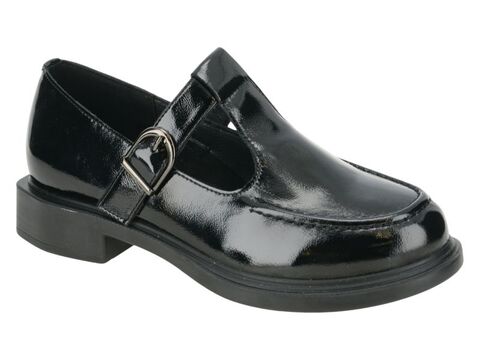 Закрытые туфли Baden